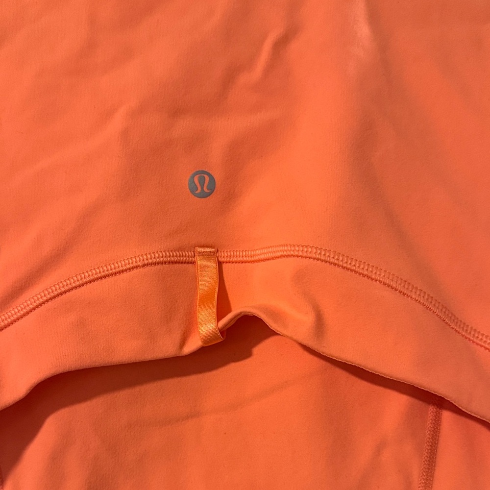 Lululemon jacket 6 - Picture 6 of 6